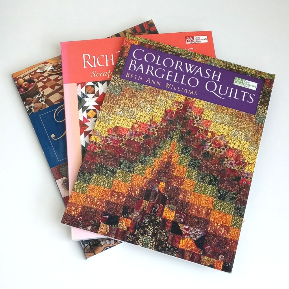 Set of 2 Quilt Books That Patchwork Place Quilting Instruction Books